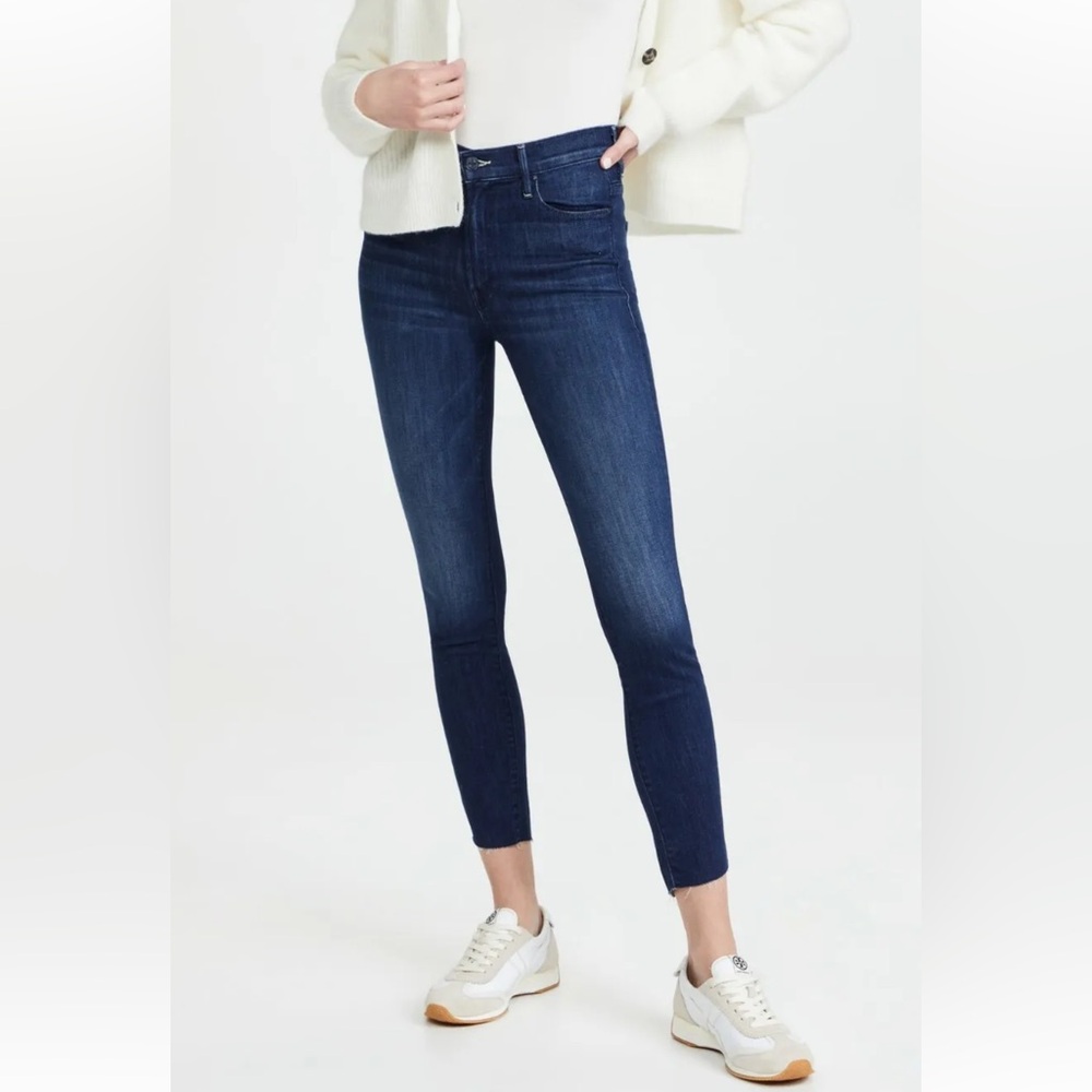 MOTHER Stunner Zip Ankle Step Fray Jeans
